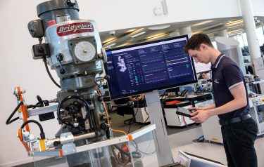 The AMRC’s Factory 2050 and Factory of the Future, both on the Advanced Manufacturing Park in South Yorkshire, will host the Legacy Systems Innovation Hub