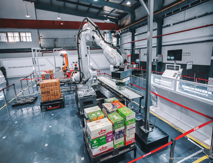 Mech Mind’s 3D+AI solution suits a range of manufacturing and logistics applications, from bin picking to case packing, palletising and depalletising